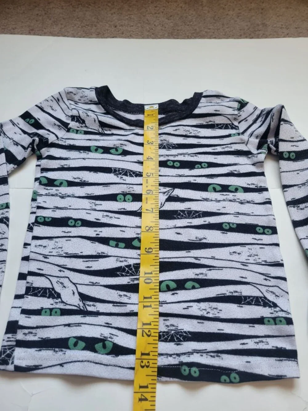 two-piece children's pajama set a white mummy bandage wrap glowing green eyes 6